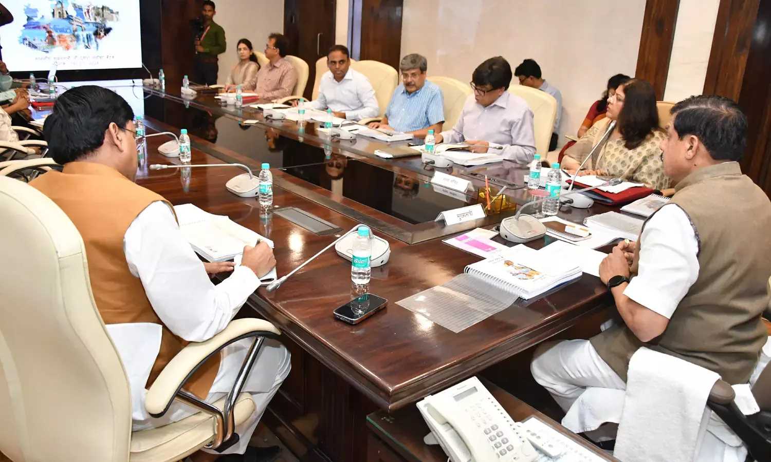 मध्य प्रदेश में हो रहे धार्मिक व सांस्कृतिक लोकों के निर्माण को लेकर सीएम मोहन यादव ने की समीक्षा बैठक